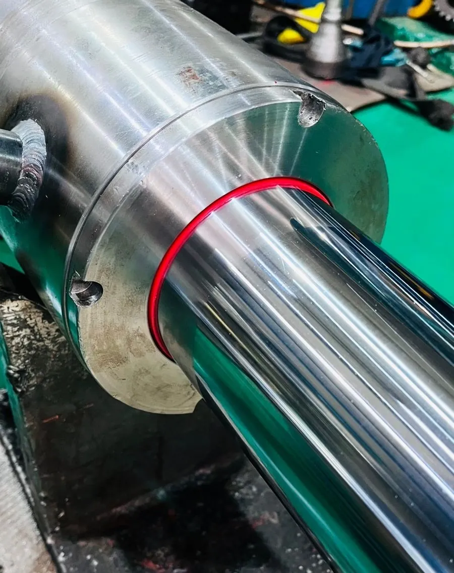 CYL FRONT LEVELLING JACK - Image 2